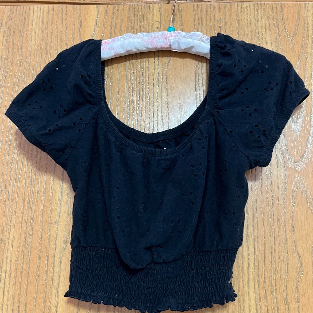 Hollister Black Multi-Way Off/On-The-Shoulder Cropped Blouse